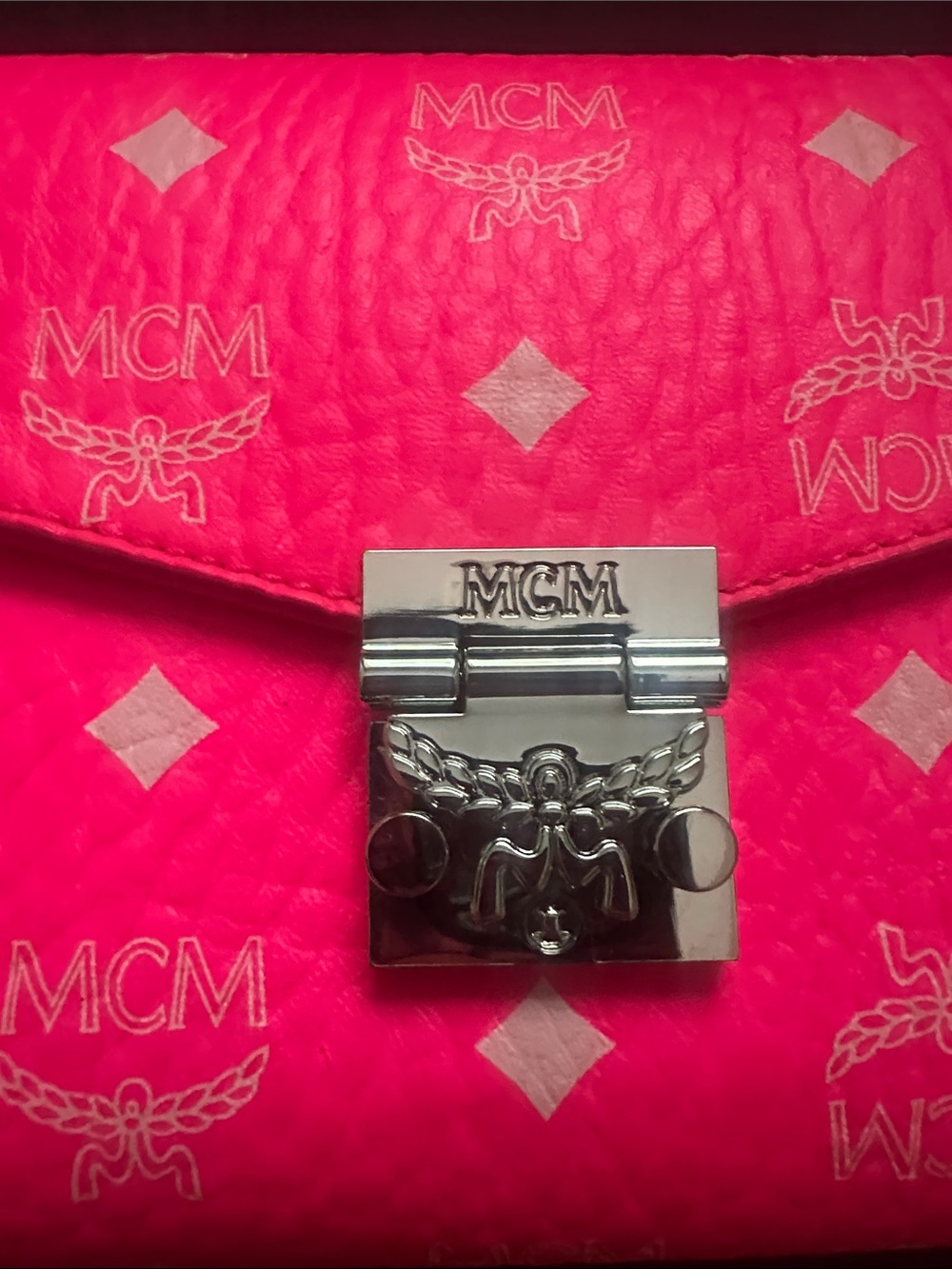 Never used Hot Pink MCM with silver chain - Picture 3 of 16